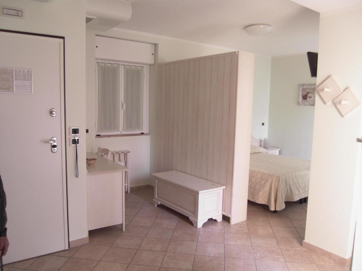 Residence Panama อาลัสซิโอ ภายนอก รูปภาพ